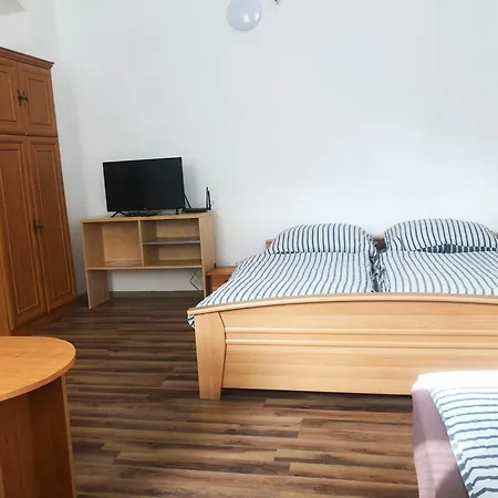 Levné Ul Appartamento Ústí nad Labem